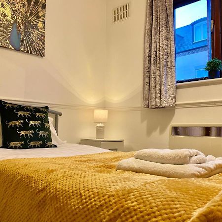 Easyrest Spalding - 4 Beds & Free Parking - Central & Modern Open Plan Apartment - Convenient Location Exteriér fotografie
